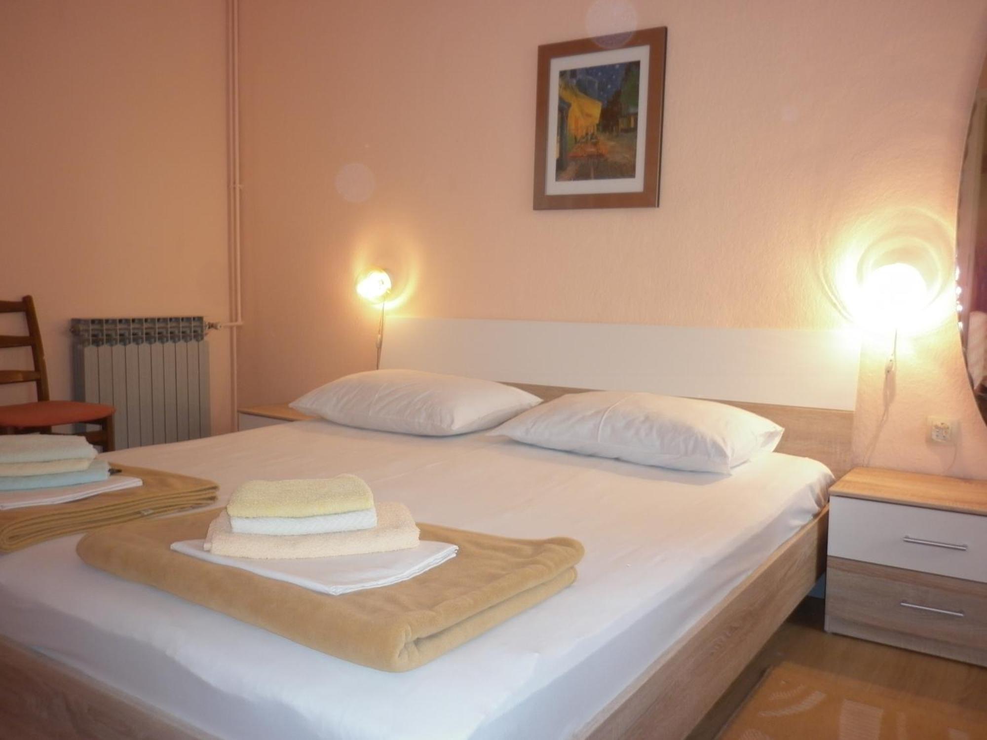 Apartments Gojka Miocevic Biograd Na Moru Eksteriør bilde