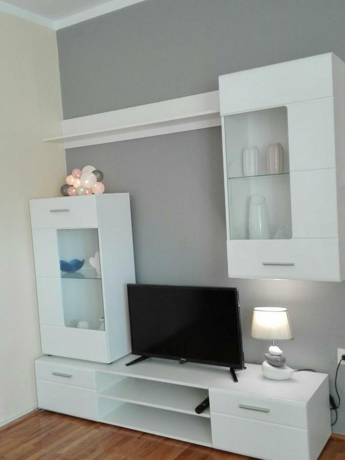 Apartments Gojka Miocevic Biograd Na Moru Eksteriør bilde